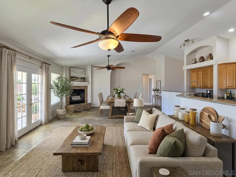 11926 Golden View Road Pinon Hills, CA 92372