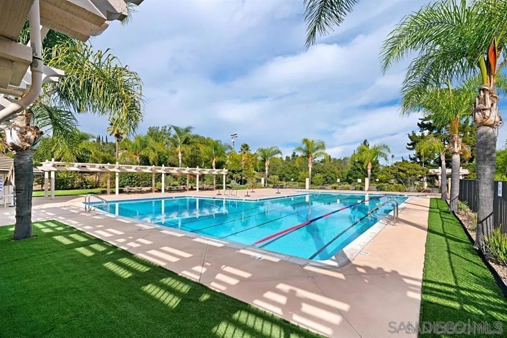 10353 Pinion Trail Escondido, CA 92026