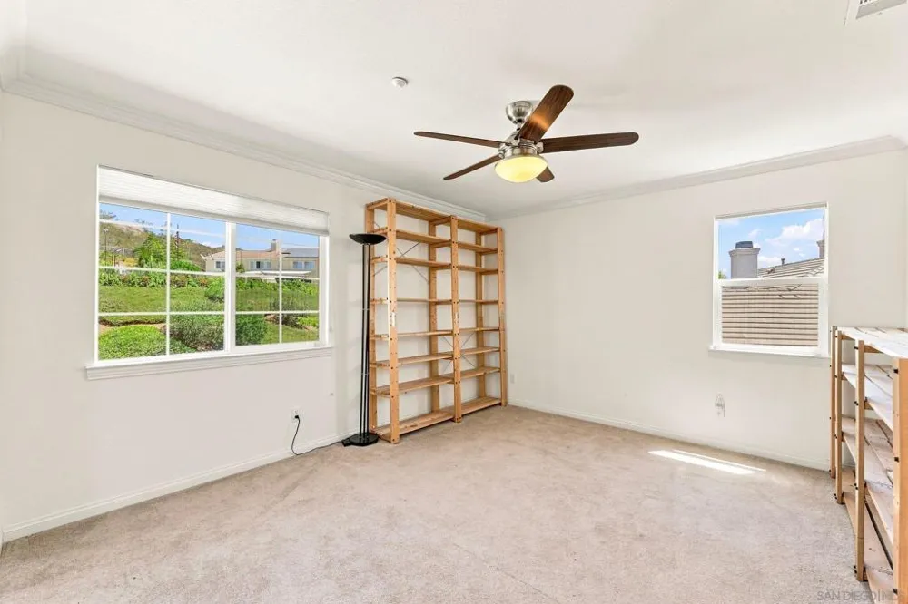 10353 Pinion Trail Escondido, CA 92026