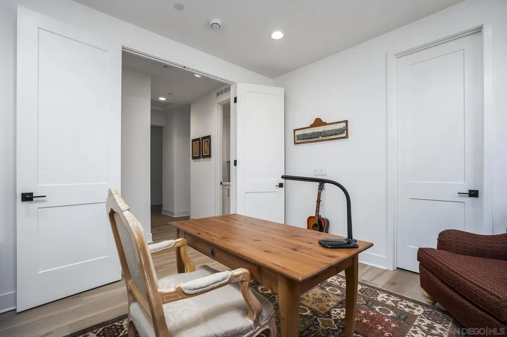 3132 Shue Escondido, CA 92027