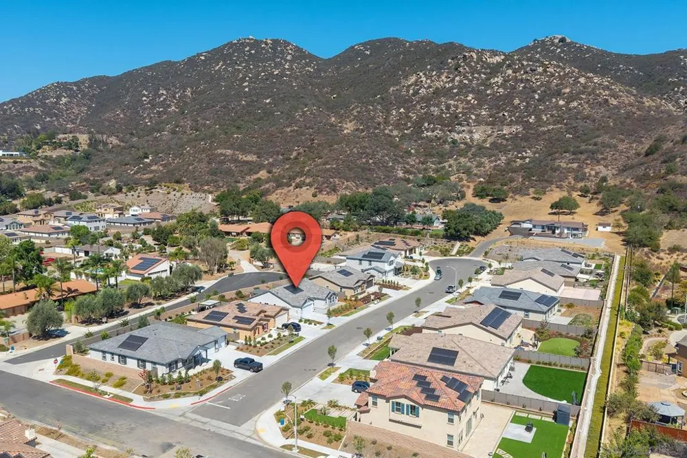3132 Shue Escondido, CA 92027