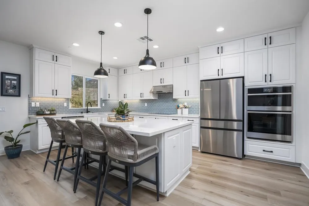 3132 Shue Escondido, CA 92027