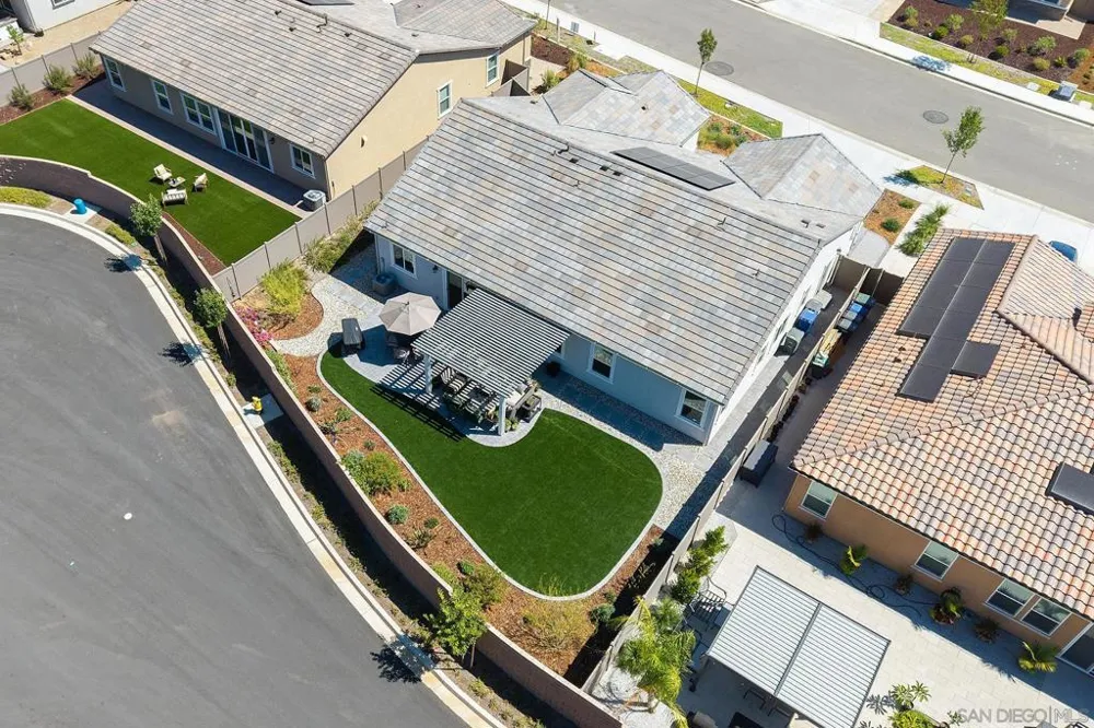 3132 Shue Escondido, CA 92027