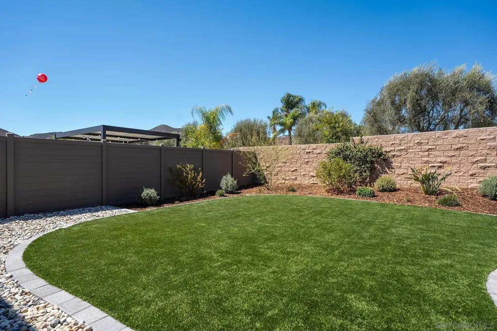 3132 Shue Escondido, CA 92027