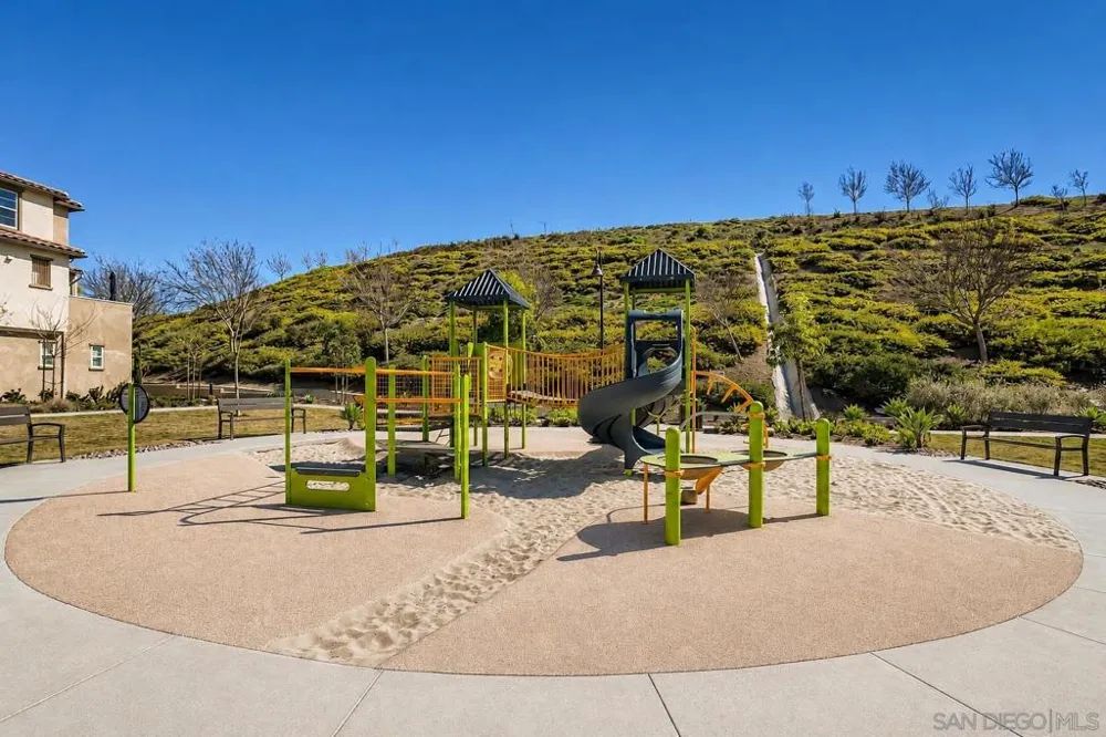 4366 Pacifica Way #3 Oceanside, CA 92056