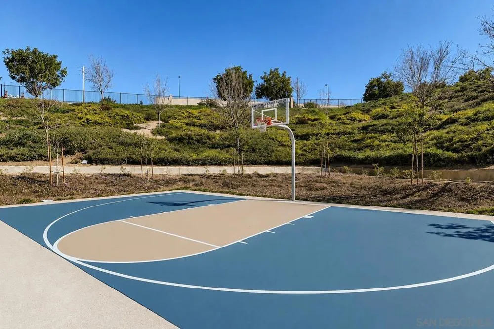 4366 Pacifica Way #3 Oceanside, CA 92056