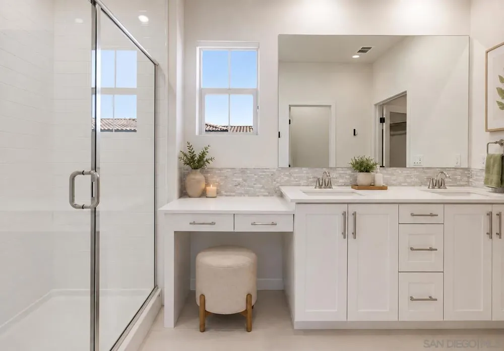 4366 Pacifica Way #3 Oceanside, CA 92056