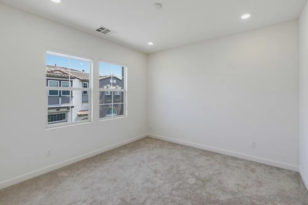 4366 Pacifica Way #3 Oceanside, CA 92056