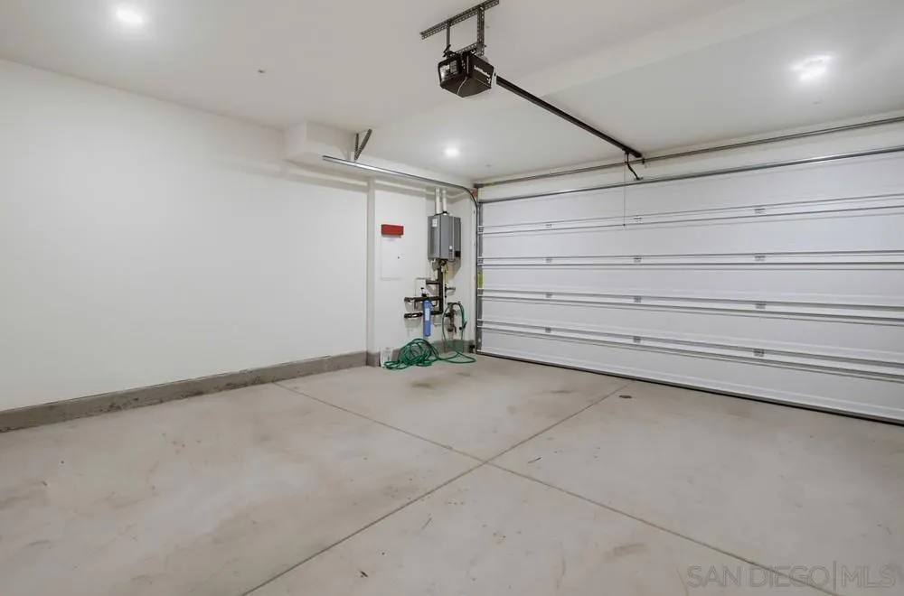 4366 Pacifica Way #3 Oceanside, CA 92056