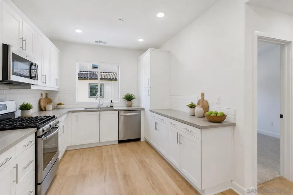 4366 Pacifica Way #3 Oceanside, CA 92056