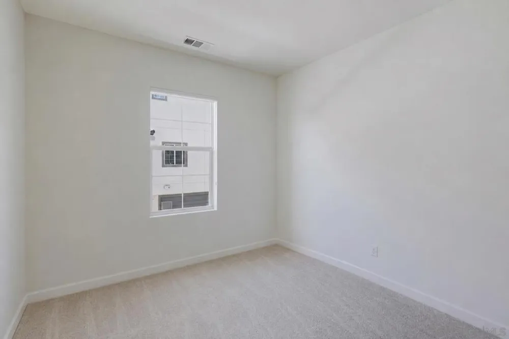 4366 Pacifica Way #3 Oceanside, CA 92056