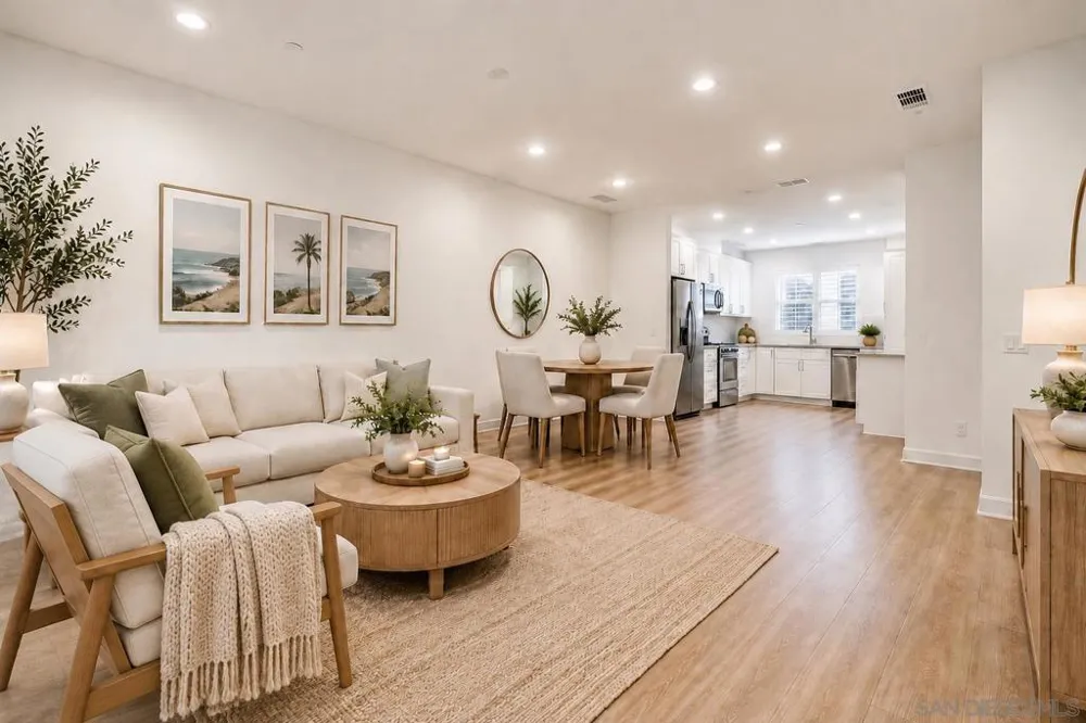 4366 Pacifica Way #3 Oceanside, CA 92056