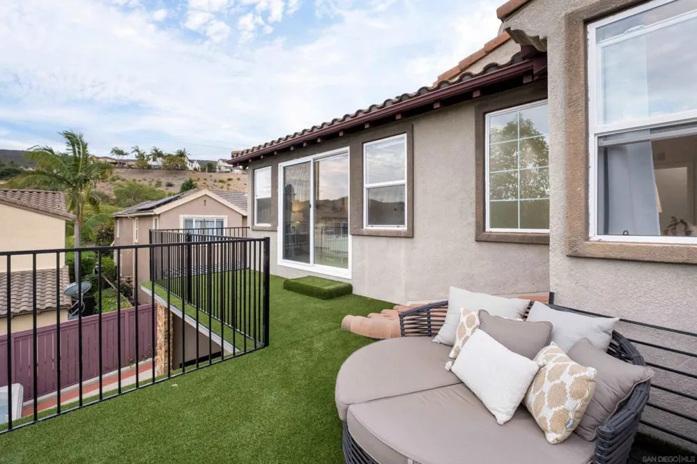 2661 Shadowbrook Way San Marcos, CA 92078