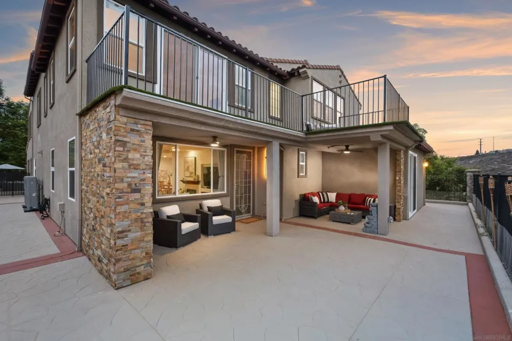 2661 Shadowbrook Way San Marcos, CA 92078