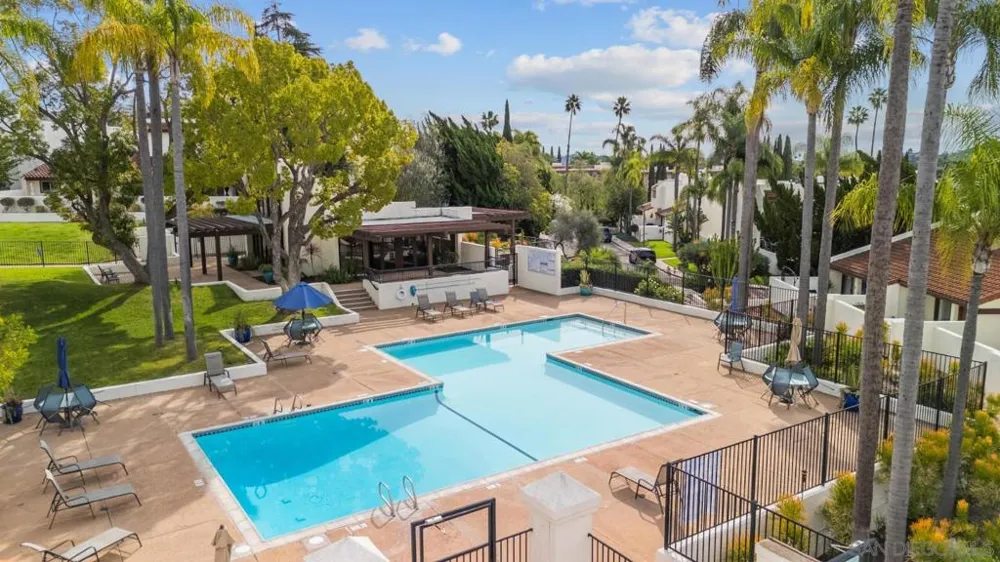 7410 Caminito Carlotta San Diego, CA 92120