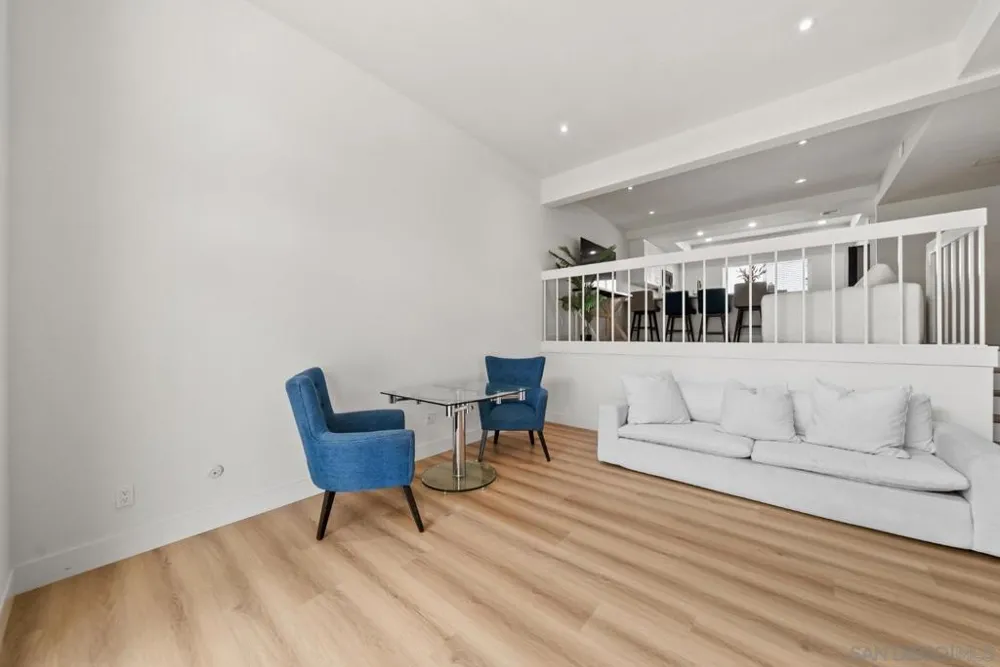 7410 Caminito Carlotta San Diego, CA 92120