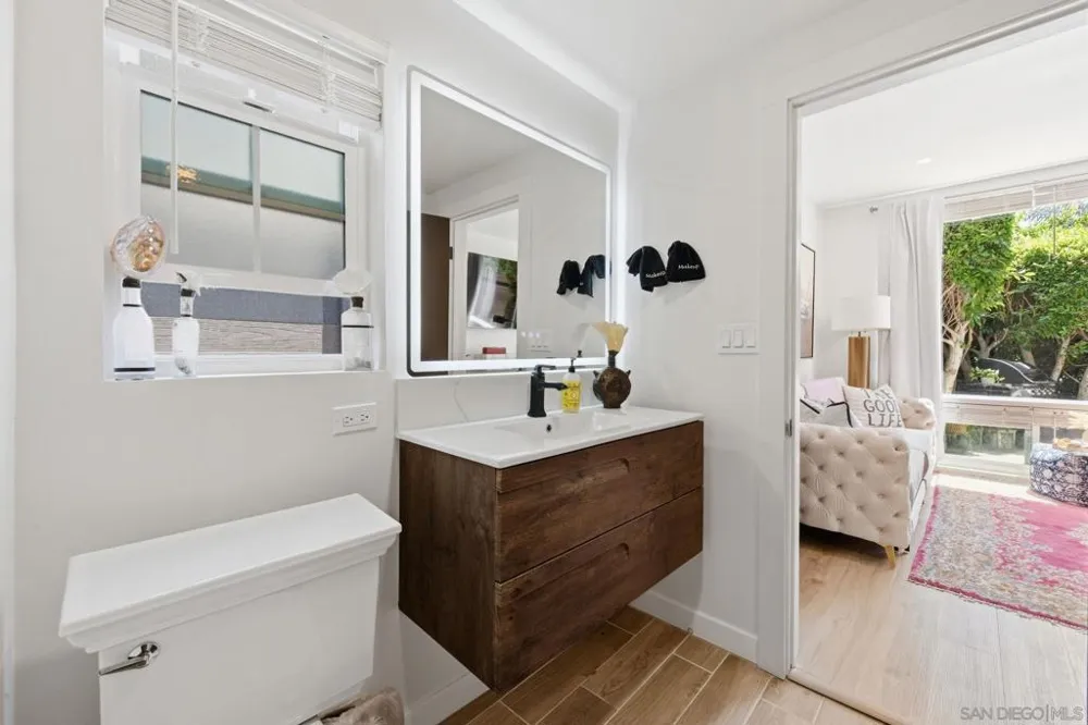 404 Bonair Street La Jolla, CA 92037