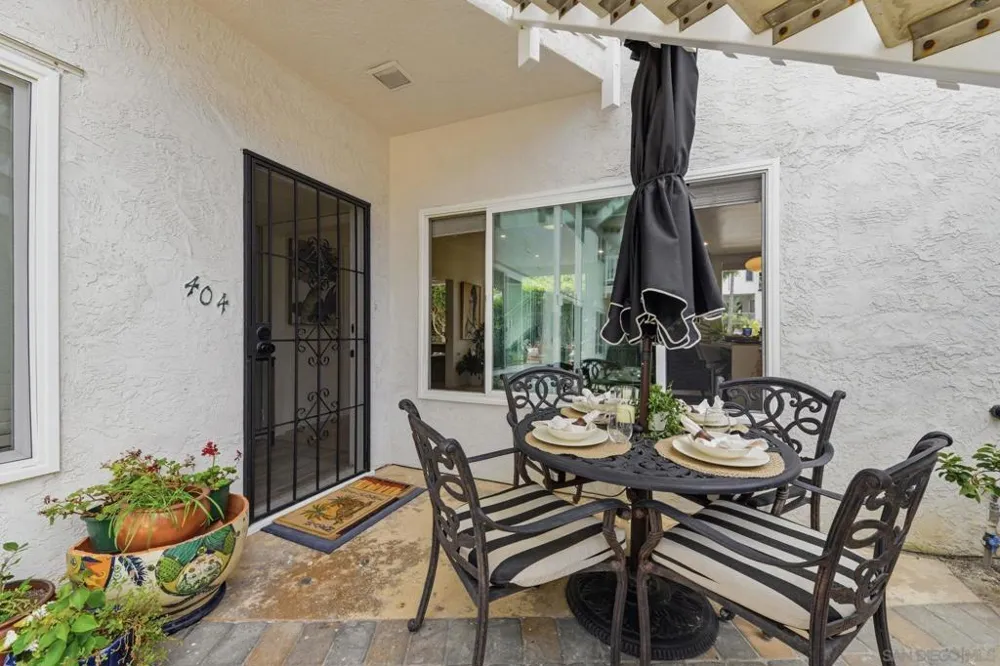 404 Bonair Street La Jolla, CA 92037