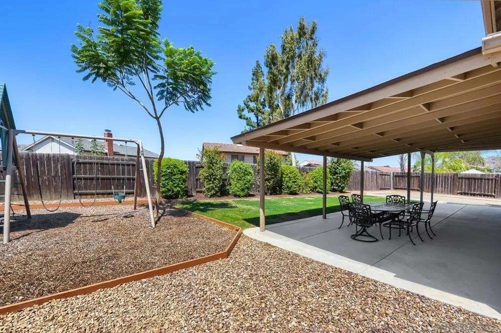 9518 HILLCREEK WAY Santee, CA 92071