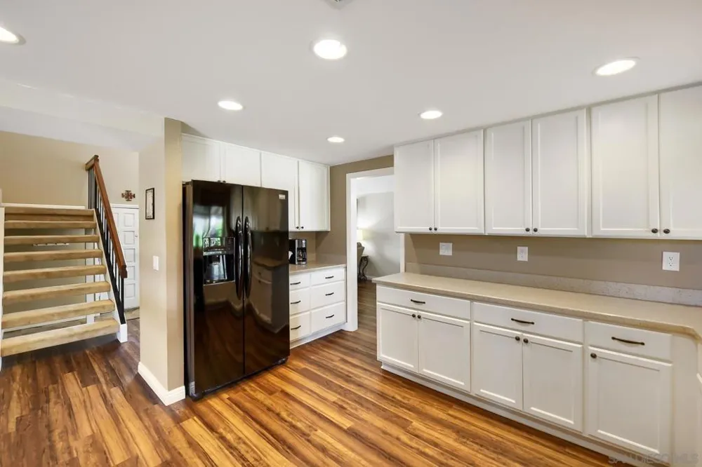 9518 HILLCREEK WAY Santee, CA 92071