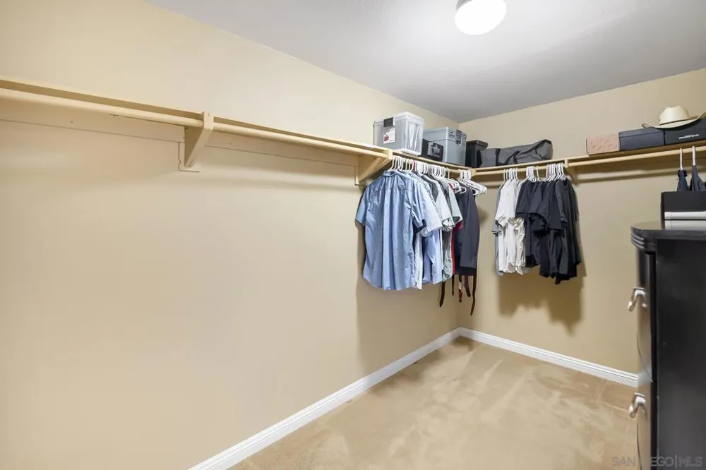 9518 HILLCREEK WAY Santee, CA 92071