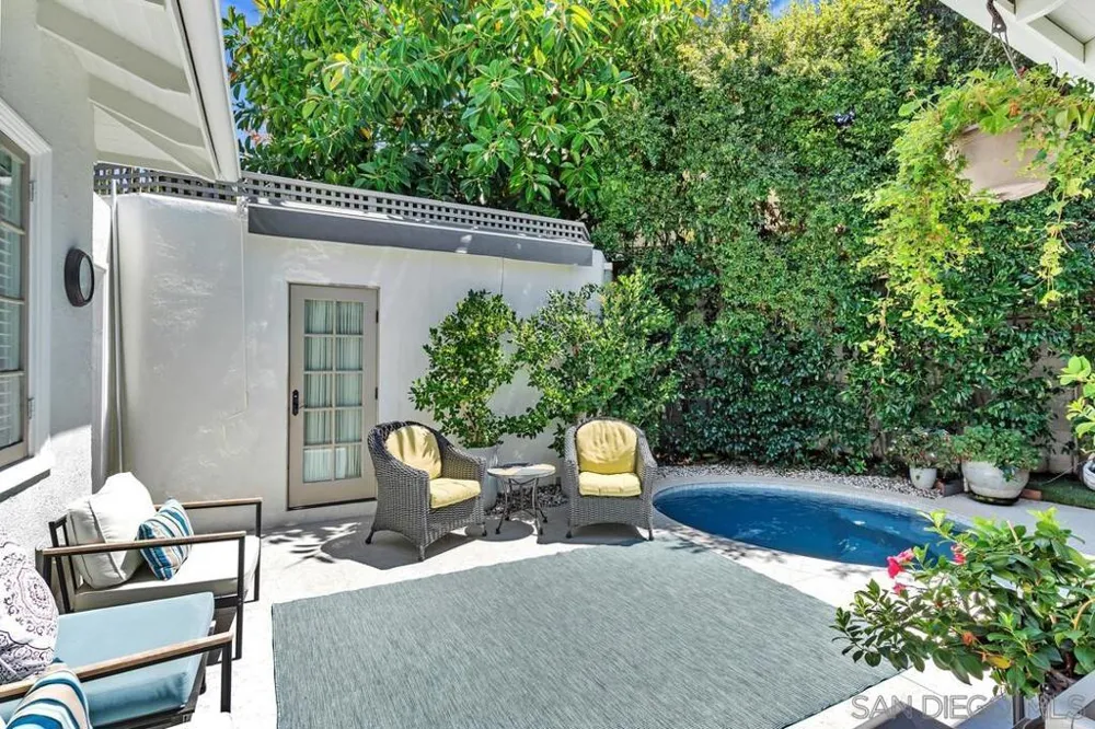 1111 G Avenue Coronado, CA 92118