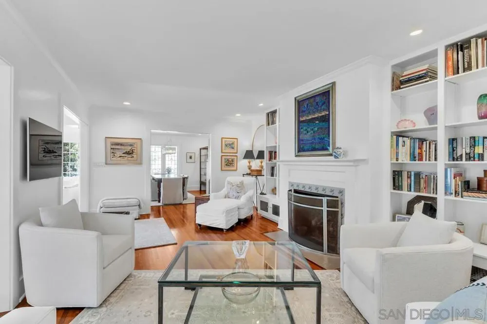 1111 G Avenue Coronado, CA 92118