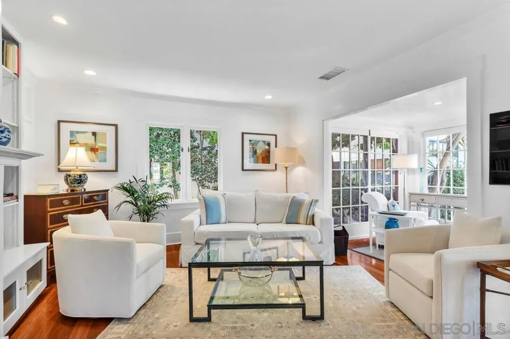 1111 G Avenue Coronado, CA 92118