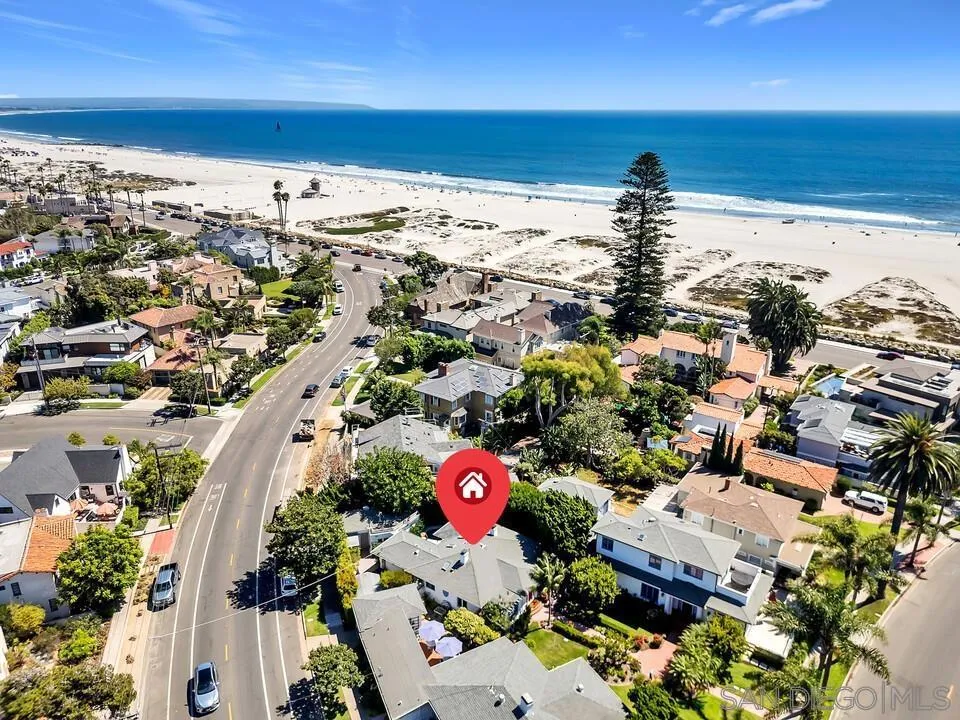 1111 G Avenue Coronado, CA 92118