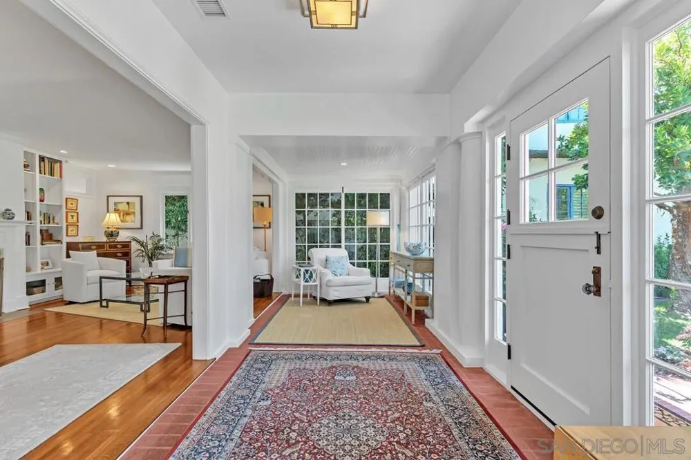 1111 G Avenue Coronado, CA 92118