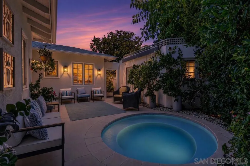 1111 G Avenue Coronado, CA 92118