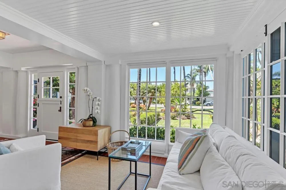 1111 G Avenue Coronado, CA 92118