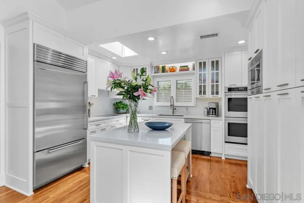 1111 G Avenue Coronado, CA 92118