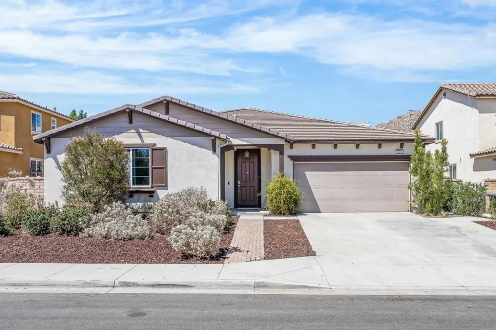 826 Genaro Drive Perris, CA 92571