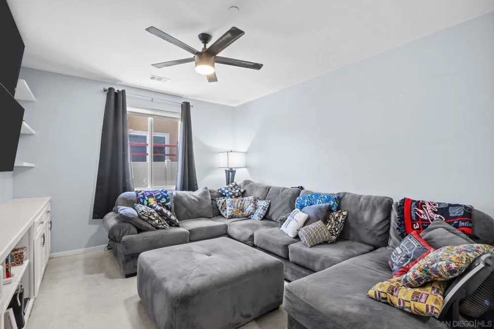 826 Genaro Drive Perris, CA 92571