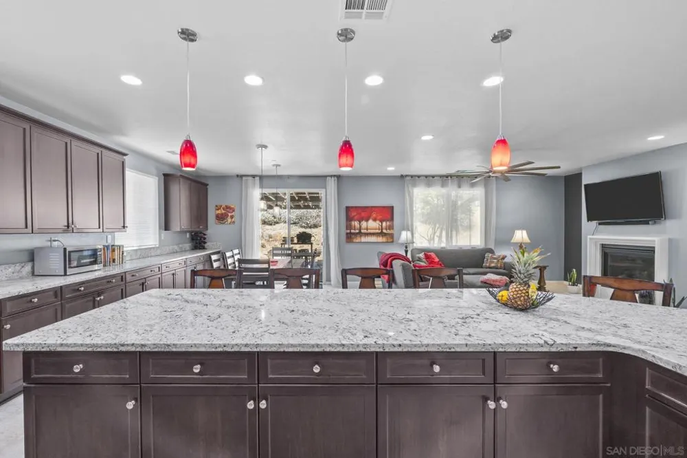 826 Genaro Drive Perris, CA 92571