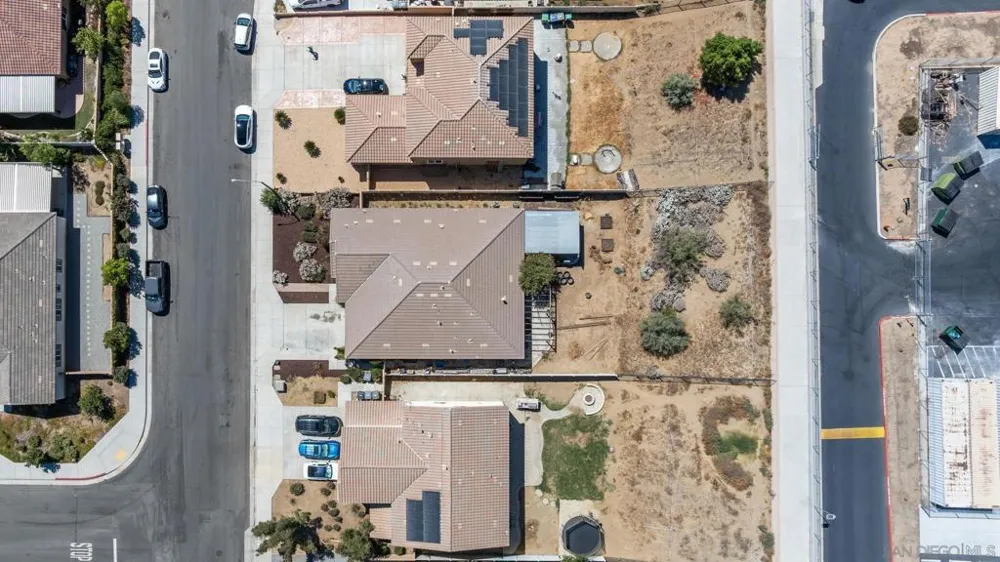 826 Genaro Drive Perris, CA 92571