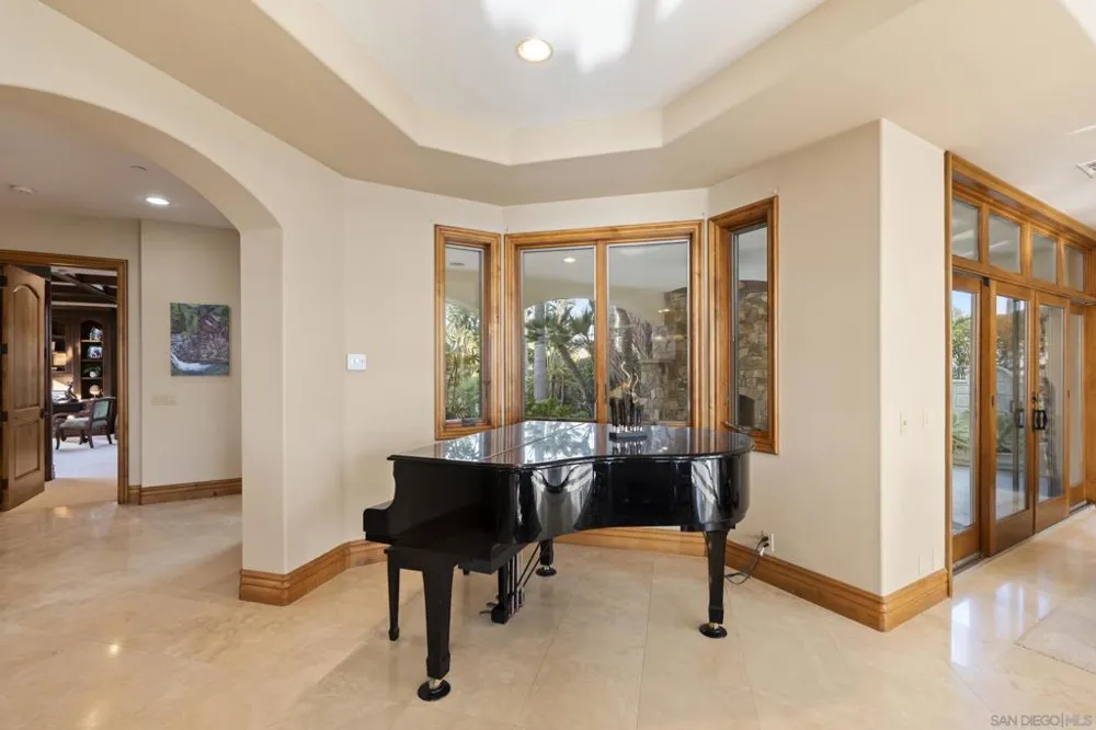 518 Neptune Encinitas, CA 92024