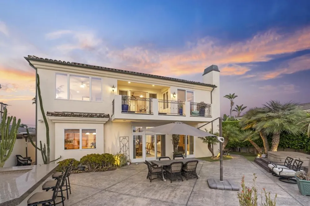 518 Neptune Encinitas, CA 92024