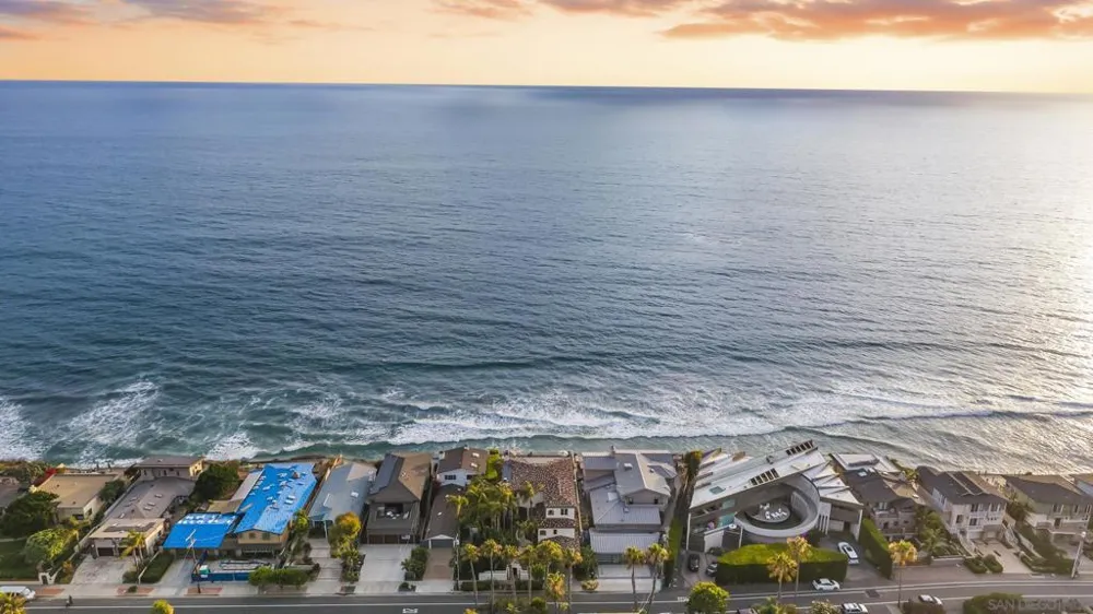 518 Neptune Encinitas, CA 92024