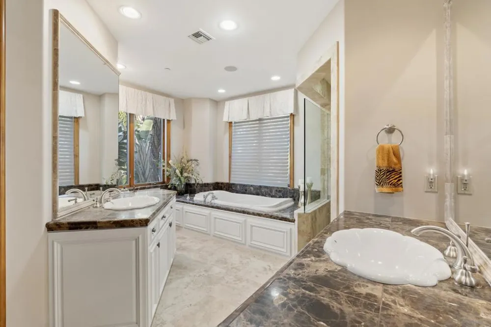 518 Neptune Encinitas, CA 92024