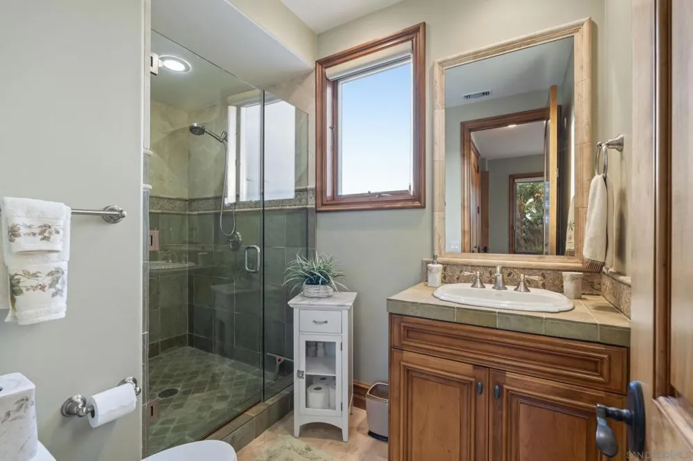 518 Neptune Encinitas, CA 92024