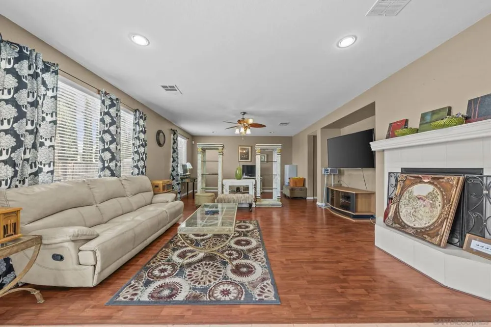31544 Borega Rd Murrieta, CA 92563