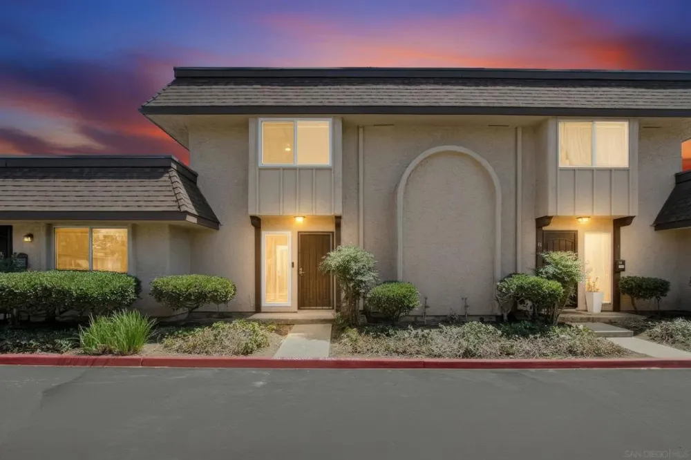 2121 E Grand Ave #C12 Escondido, CA 92027