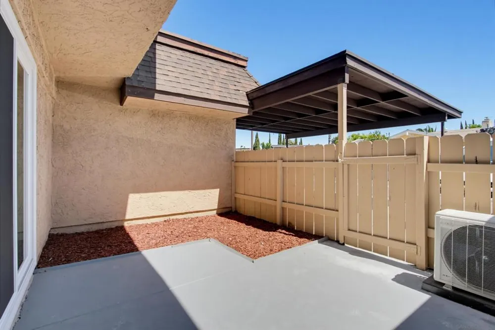 2121 E Grand Ave #C12 Escondido, CA 92027