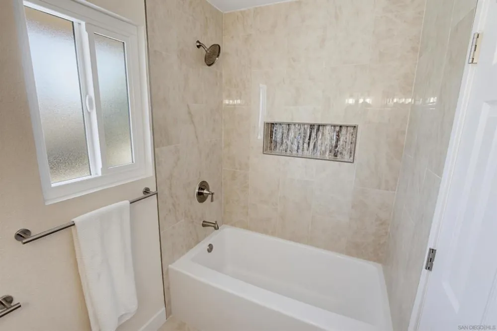 2121 E Grand Ave #C12 Escondido, CA 92027