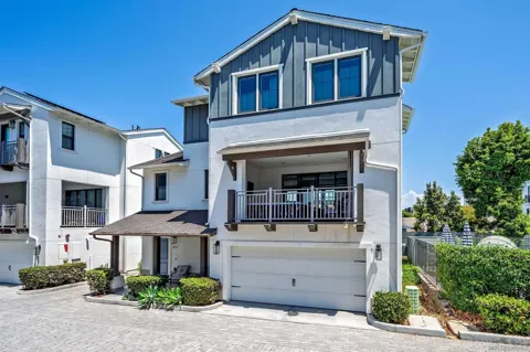 857 Home Ave