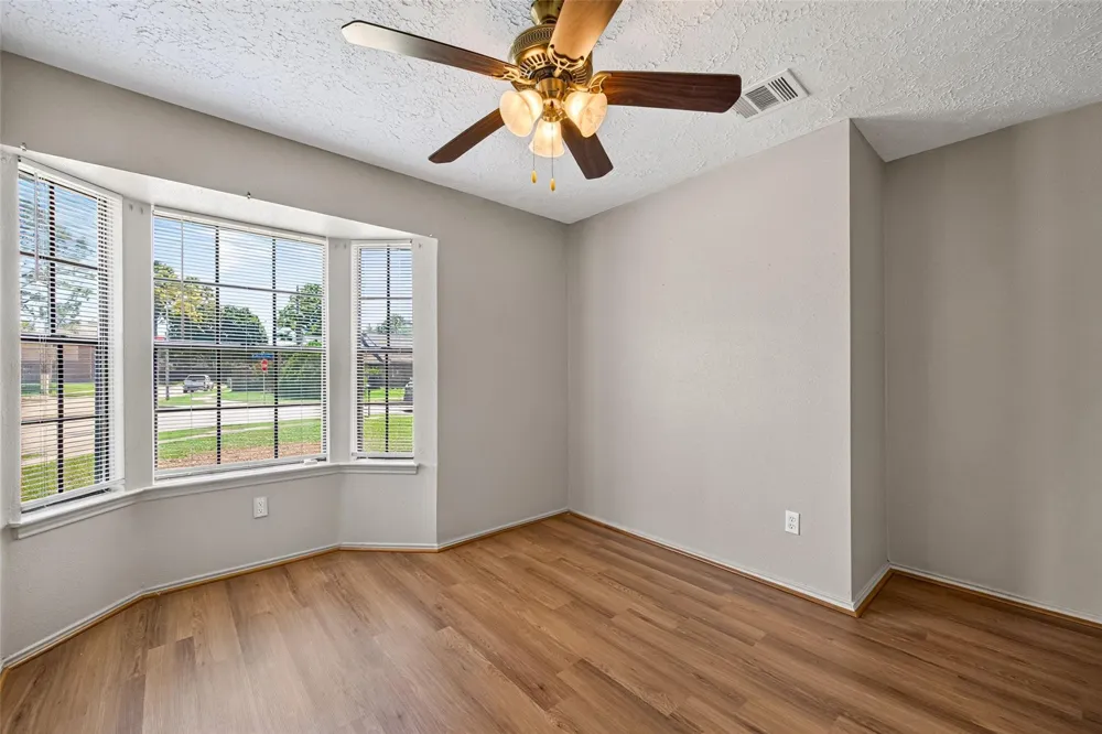 14002 Kathi Lynn Lane Sugar Land, TX 77498