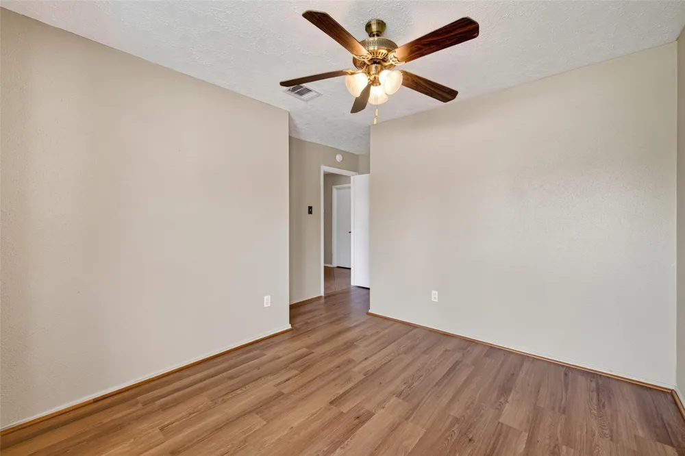14002 Kathi Lynn Lane Sugar Land, TX 77498