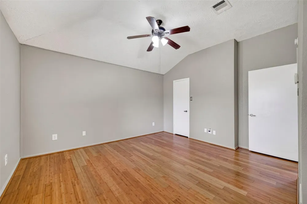 14002 Kathi Lynn Lane Sugar Land, TX 77498